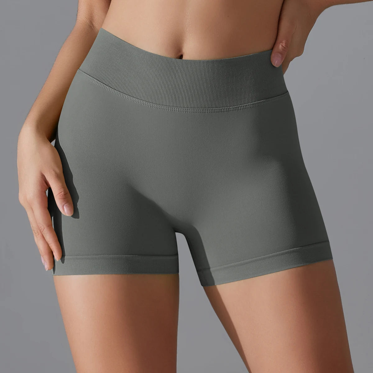 Maria Active Short